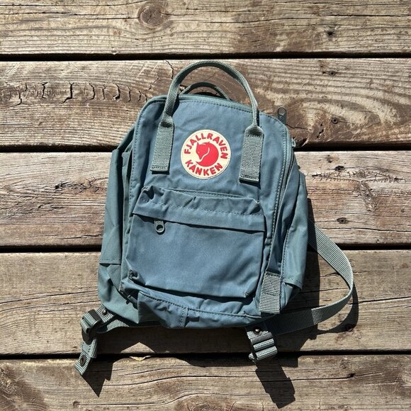 Fjallraven Kanken Mini Backpack Frost Green Classic Everyday Pack - Picture 1 of 8